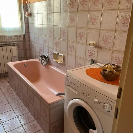 Apartman Dimora Lunense *
