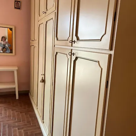 Dimora Lunense Apartman